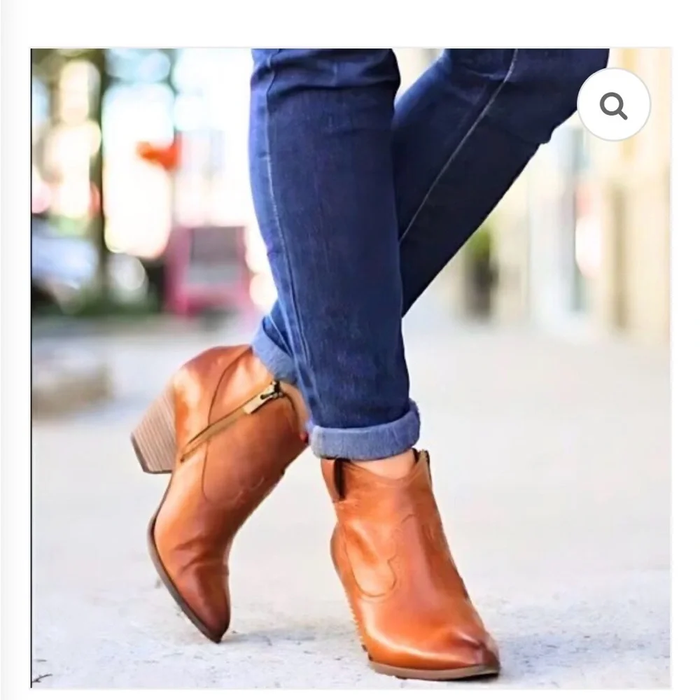 NIB FRYE Jennifer Cognac Leather Ankle Boots - Picture 1 of 5